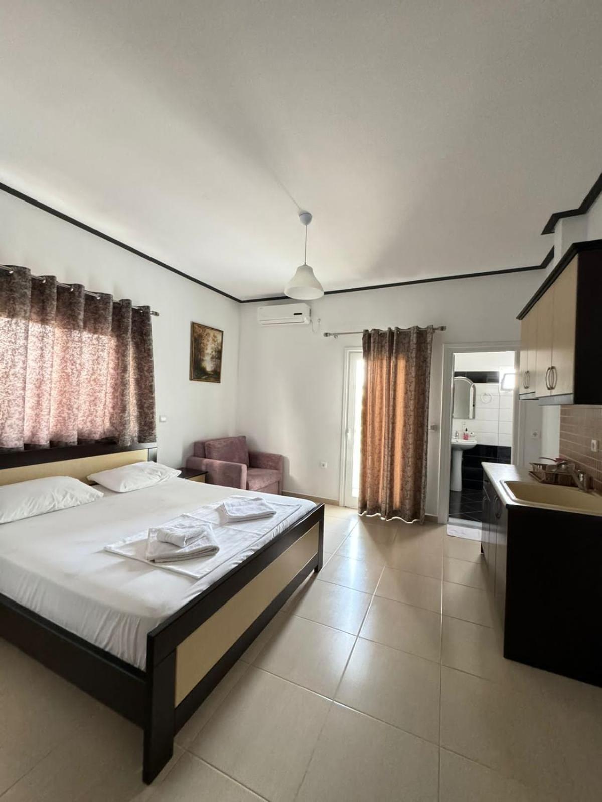 Villa Shehu Ksamil Buitenkant foto
